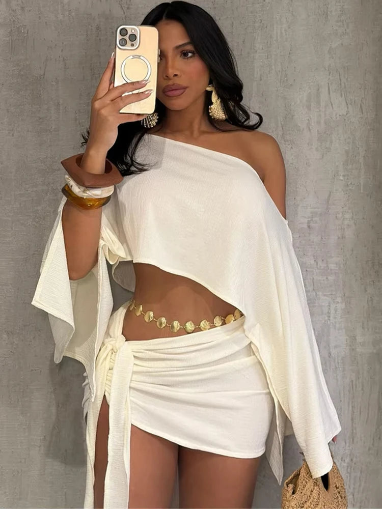 Haut Court Ample À Col Asymétrique Et Jupe  Nœud Froncé Assortie, Idéale Pour La Plage, Les Vacances, Les Soirées Et Les Clubs.