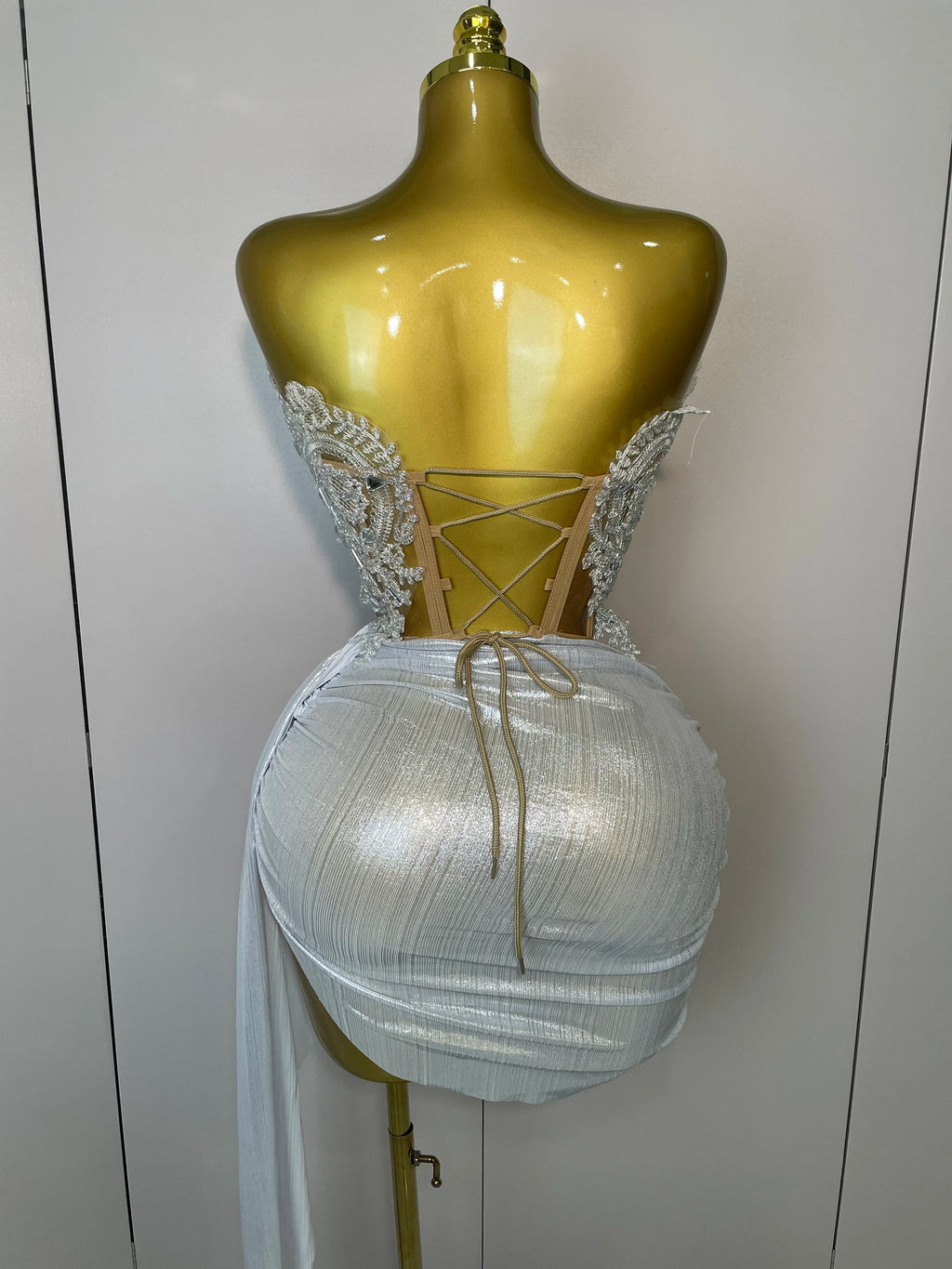 Robe À Paillettes Dos Nu